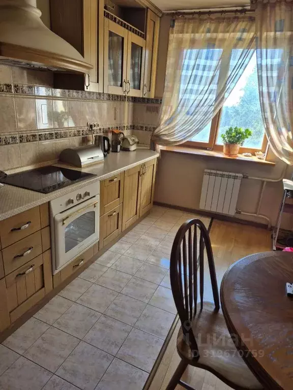 3-к кв. Белгородская область, Белгород Парковая ул., 1 (103.7 м) - Фото 0