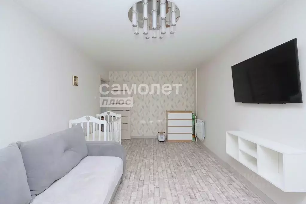2-к кв. Кемеровская область, Кемерово просп. Ленина, 100 (44.1 м) - Фото 1