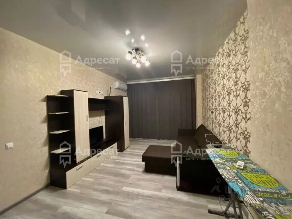 2-к кв. Волгоградская область, Волгоград ул. 50 лет Октября, 20А (60.0 ... - Фото 2