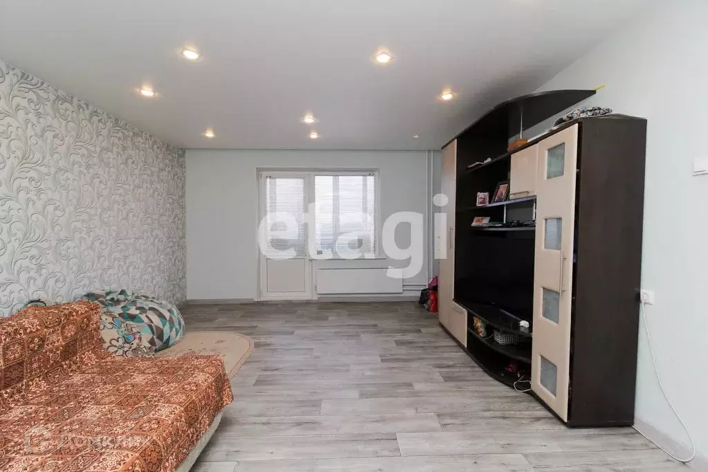Продаётся 2-к квартира, 68 м - Фото 0