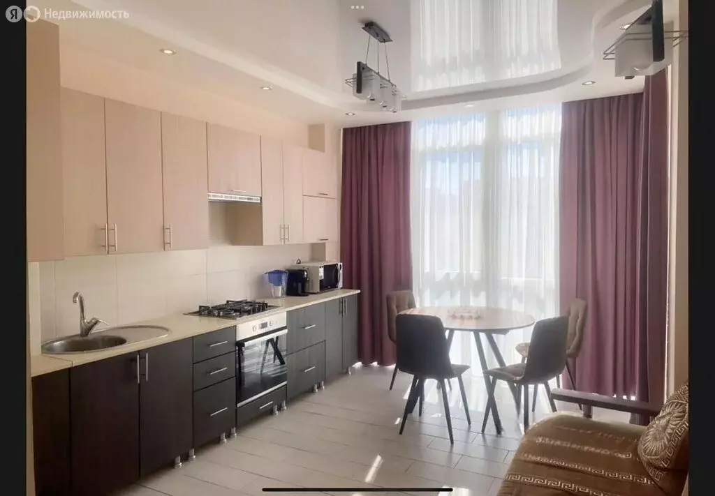 1-комнатная квартира: Геленджик, улица Грибоедова, 31 (45 м) - Фото 1