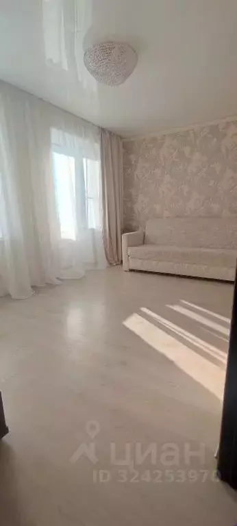 1-к кв. Челябинская область, Троицк 2-й мкр, 7 (36.0 м) - Фото 1