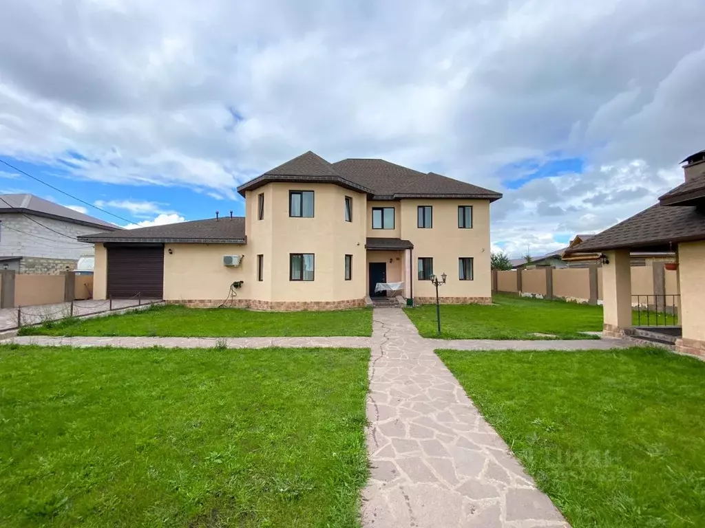 Дом в Татарстан, Казань ул. 5-я Зеленая, 66 (410 м) - Фото 0