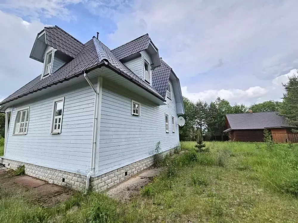 Дом в Новгородская область, Демянский муниципальный округ, с. ... - Фото 1