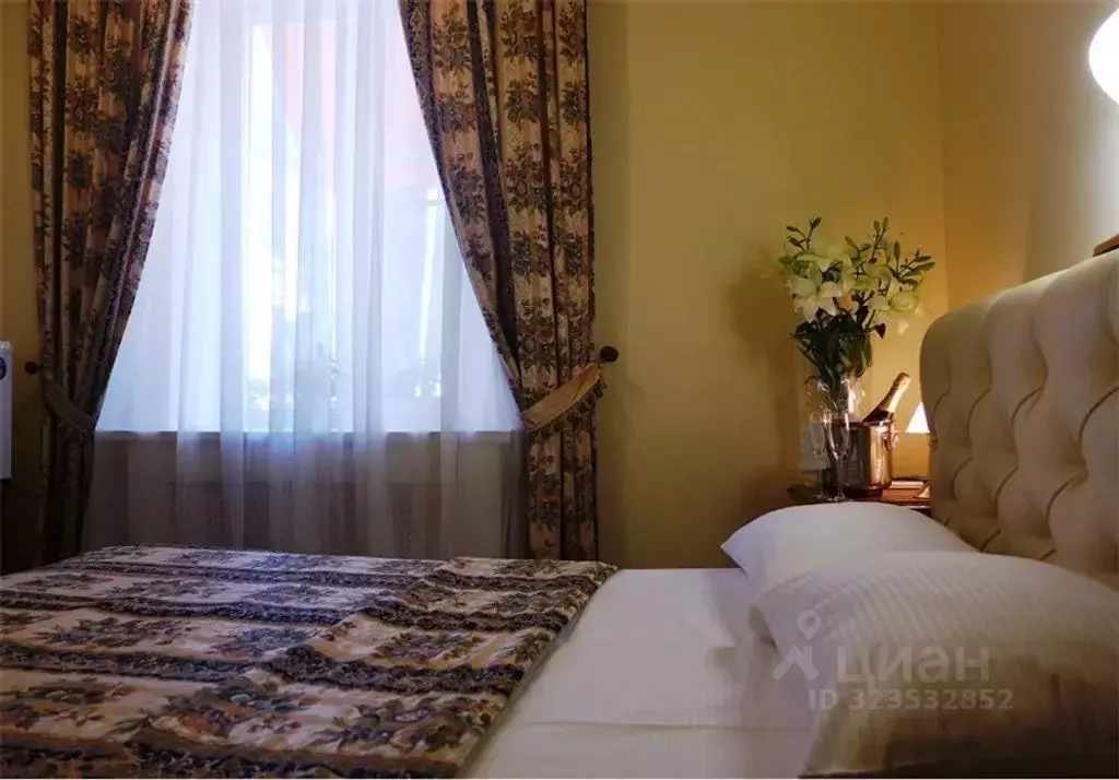 Комната Краснодарский край, Краснодар Центральный мкр, ул. Мира, 60 - Фото 1