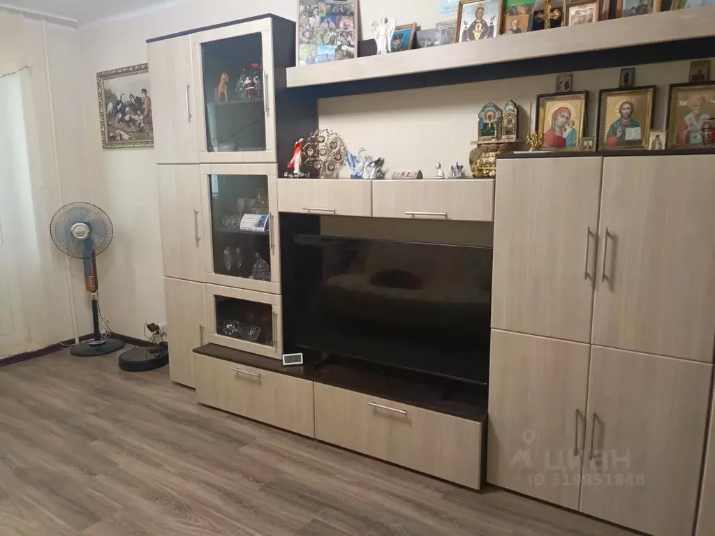 2-к кв. Курская область, Железногорск Заводской проезд, 9к3 (45.3 м) - Фото 1