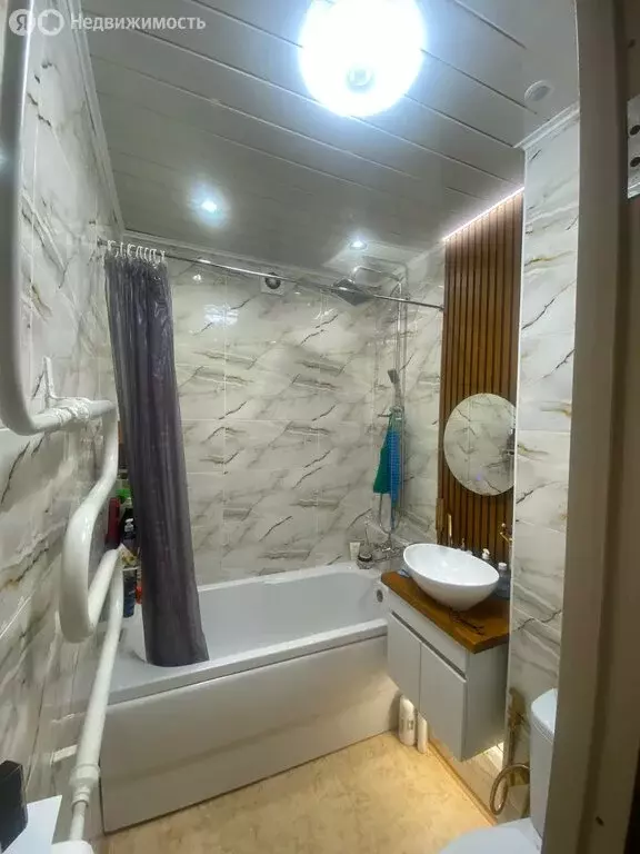 2-комнатная квартира: Йошкар-Ола, улица Чехова, 58 (45 м) - Фото 0