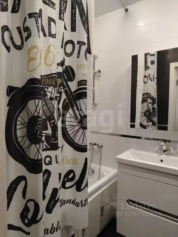 Студия Саратовская область, Энгельс ул. Пушкина, 87 (30.0 м) - Фото 1