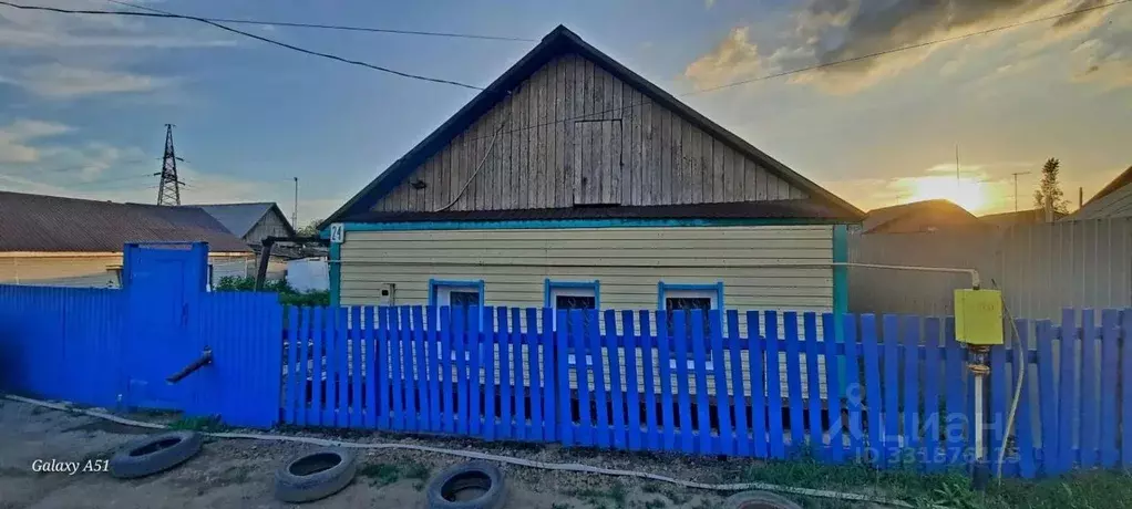 Дом в Омская область, Омск пер. 4-й Семиреченский, 24 (61 м) - Фото 1