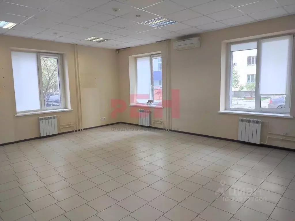 Помещение свободного назначения в Самарская область, Самара Молодежная ... - Фото 1