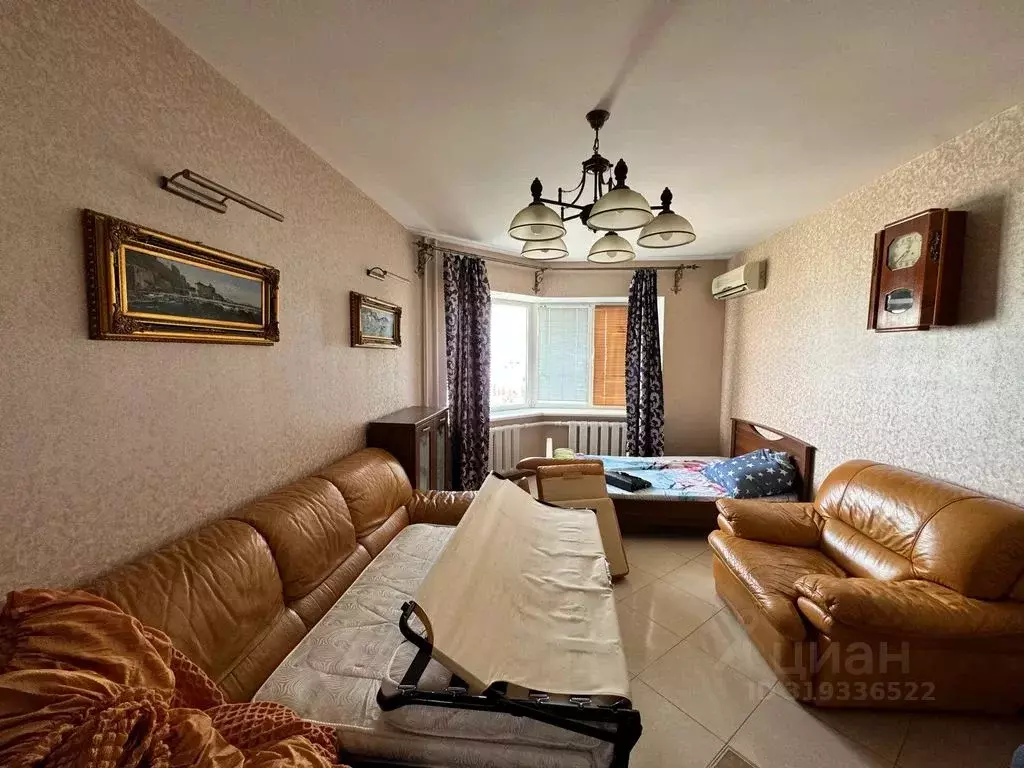3-к кв. Волгоградская область, Волгоград Невская ул., 4А (120.0 м) - Фото 1