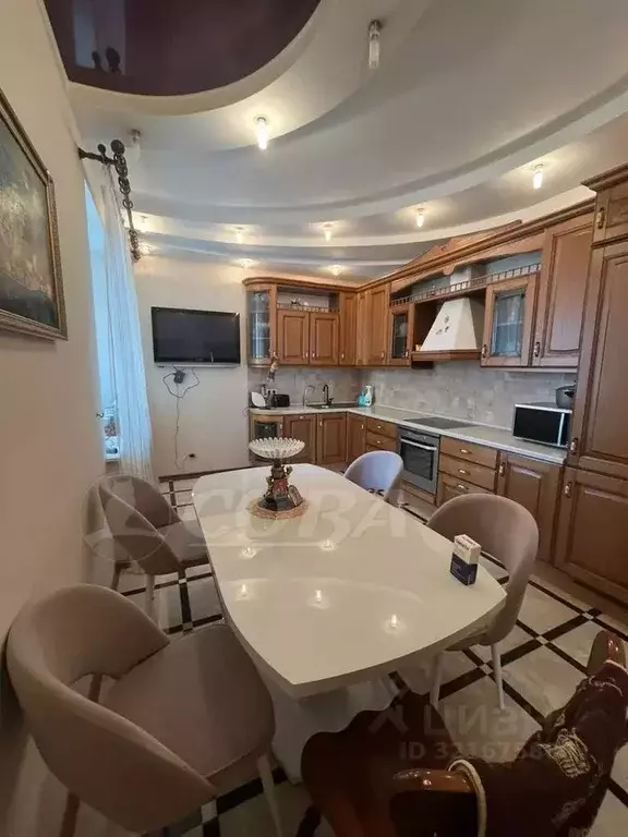 3-к кв. Тюменская область, Тюмень Водопроводная ул., 6 (112.0 м) - Фото 1