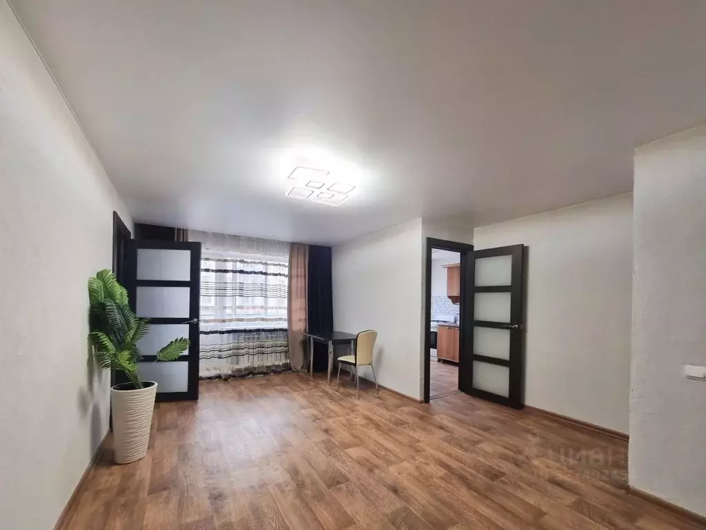 2-к кв. Липецкая область, Липецк просп. Мира, 3 (42.1 м) - Фото 1