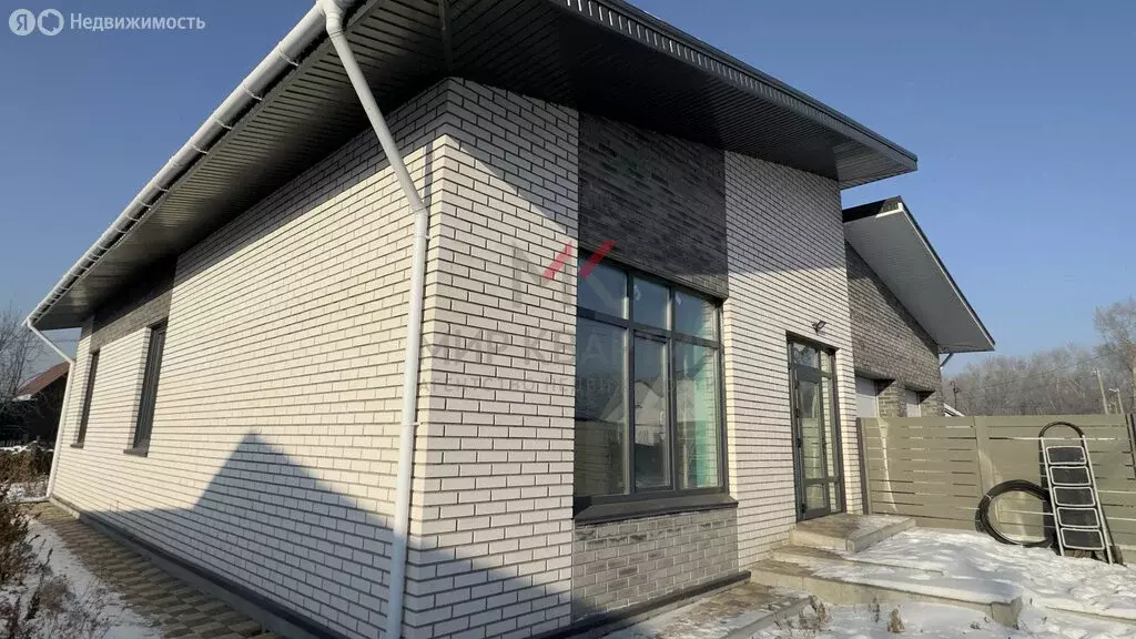 Дом в Абакан, Полярная улица, 61 (149 м) - Фото 1