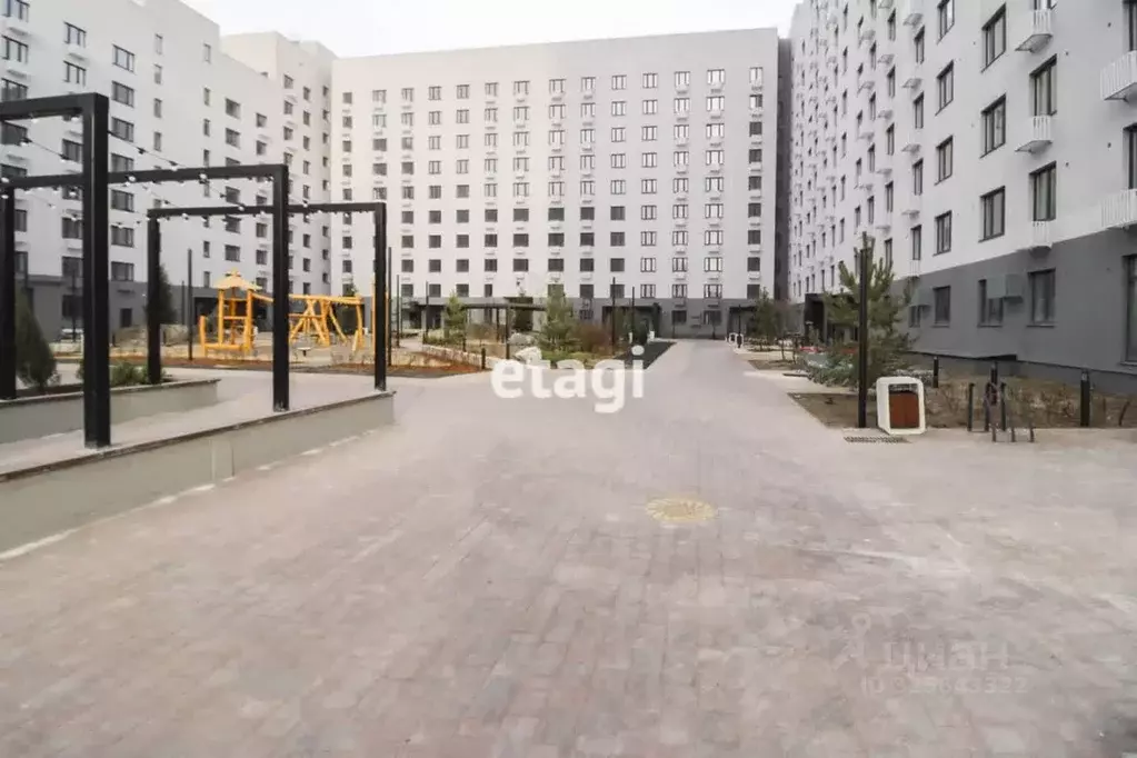 1-к кв. Тюменская область, Тюмень Новгородская ул., 22 (41.1 м) - Фото 1