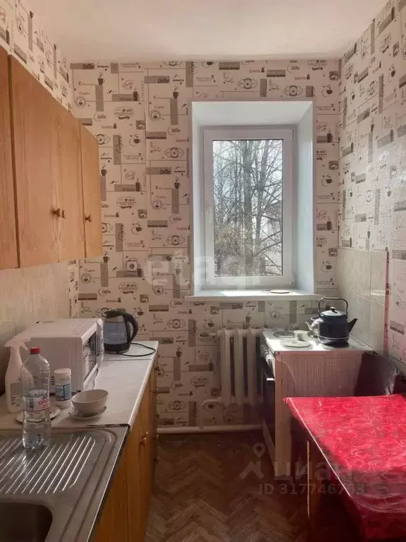 3-к кв. Челябинская область, пос. Увельский ул. 40 лет Победы, 14 ... - Фото 0