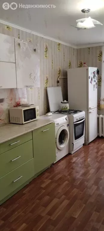 4-комнатная квартира: село Кандры, переулок Матросова, 3 (73.4 м) - Фото 1