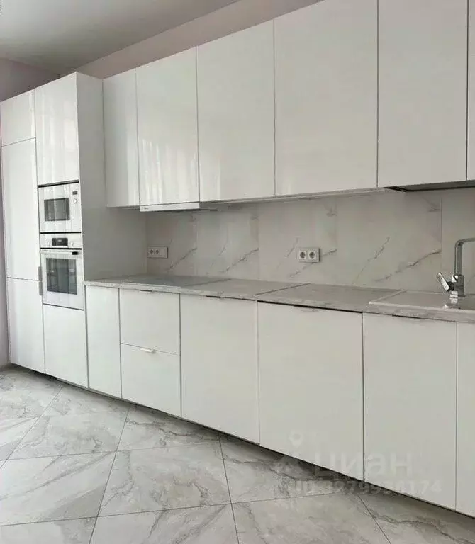 3-к кв. Московская область, Красногорск городской округ, д. Глухово ... - Фото 1