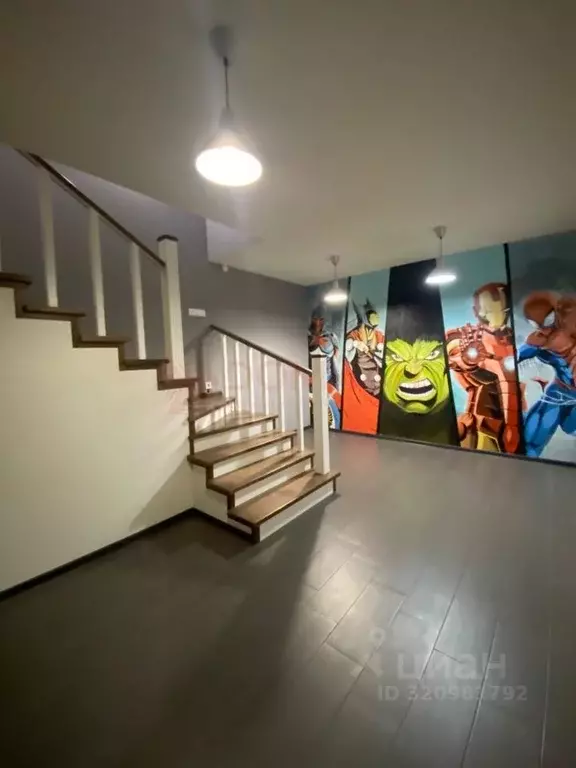 Дом в Ростовская область, Ростов-на-Дону Алтайская ул., 15 (170 м) - Фото 1