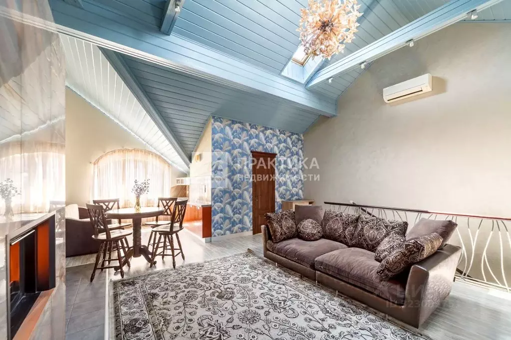 Таунхаус в Москва д. Сосенки, ул. Ясеневая (203 м) - Фото 1