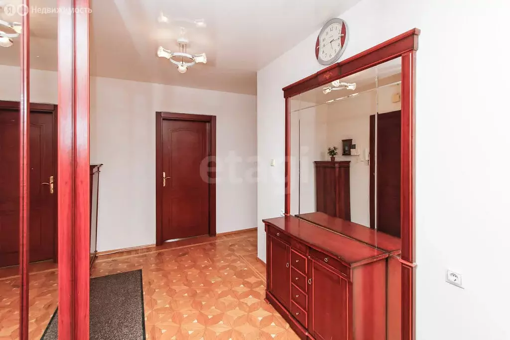 2-комнатная квартира: Тюмень, улица Малыгина, 56к2 (101.1 м) - Фото 1