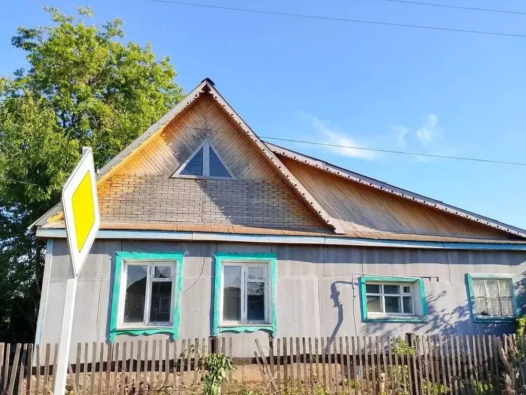 Дом в Оренбургская область, Илекский район, с. Студеное ул. Советская, ... - Фото 1