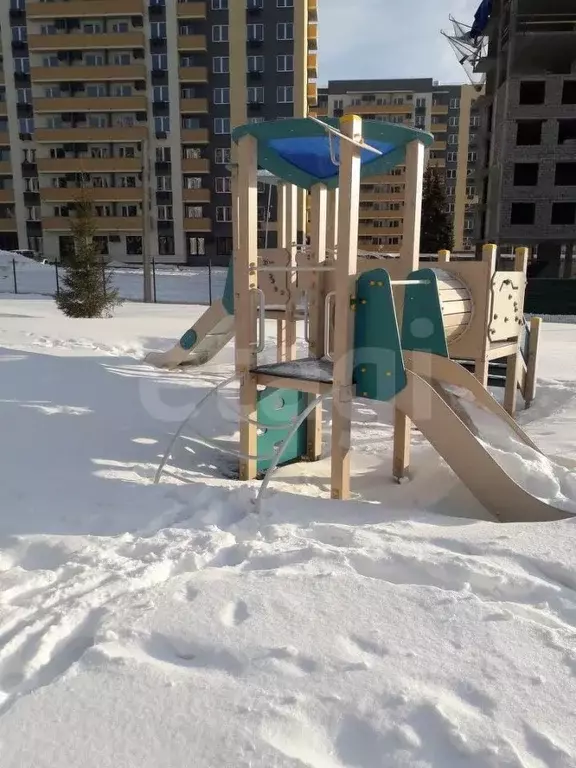 2-к кв. Тюменская область, Тюмень ул. Парада Победы, 17 (48.9 м) - Фото 1