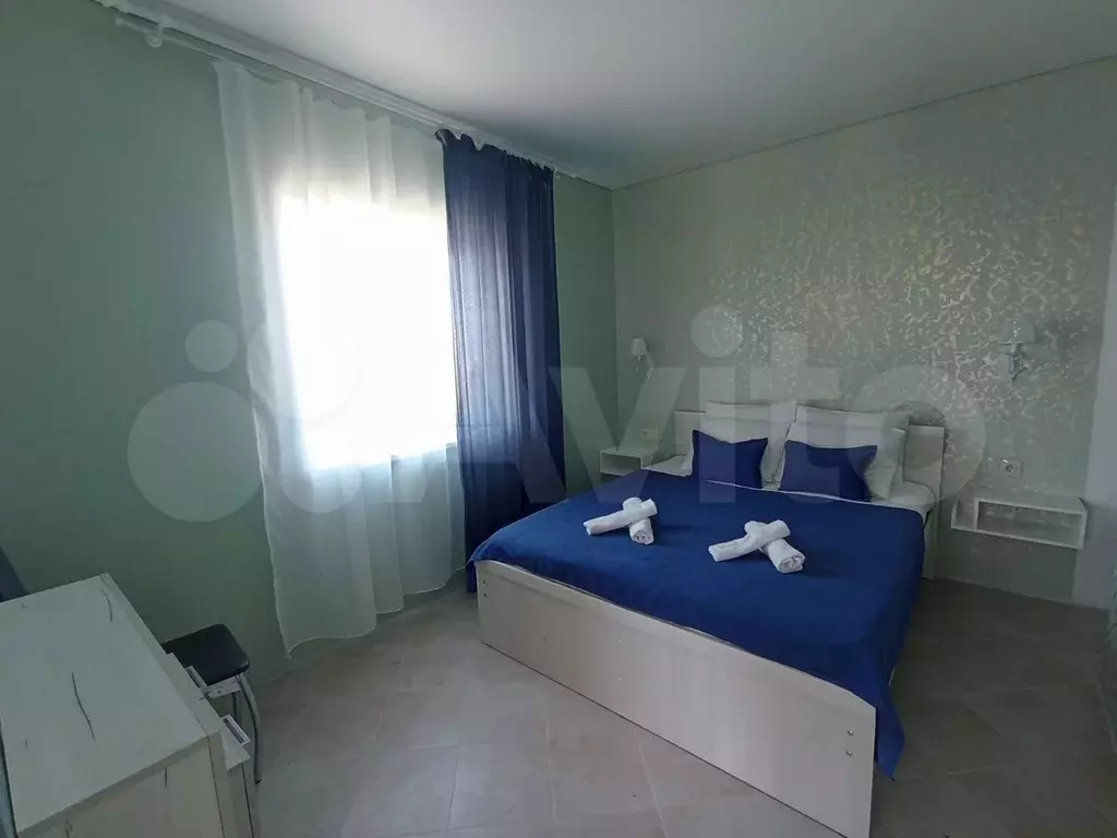 Комната 30 м, 2/2 эт. - Фото 1