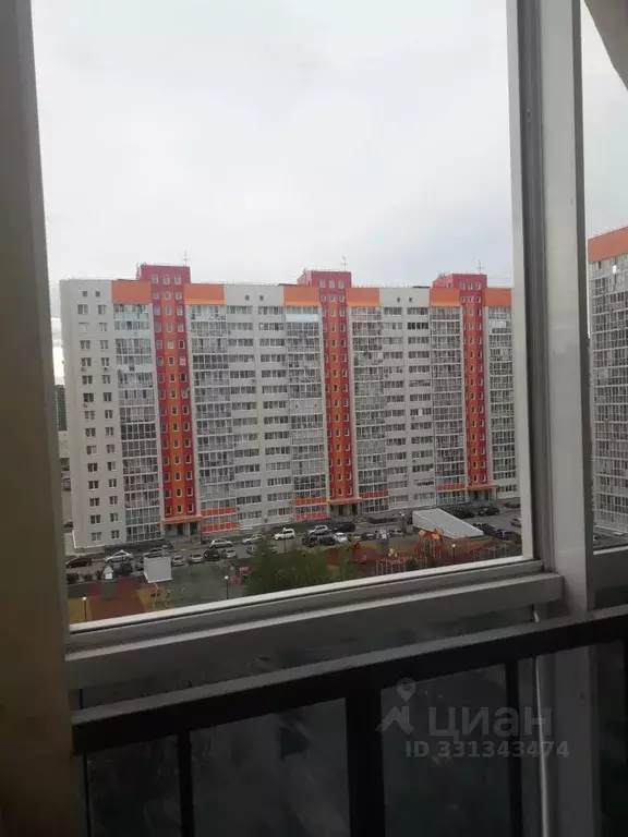 1-к кв. Алтайский край, Барнаул Балтийская ул., 95 (40.0 м) - Фото 2