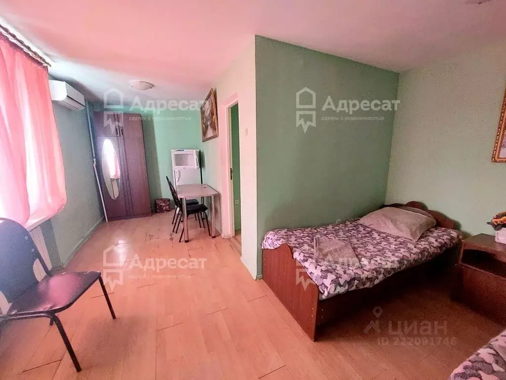 3-к кв. Волгоградская область, Волгоград ул. Розы Люксембург, 5 (111.5 ... - Фото 1