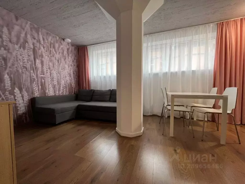 2-к кв. Ленинградская область, Выборг Выборгская ул., 4 (42.0 м) - Фото 1