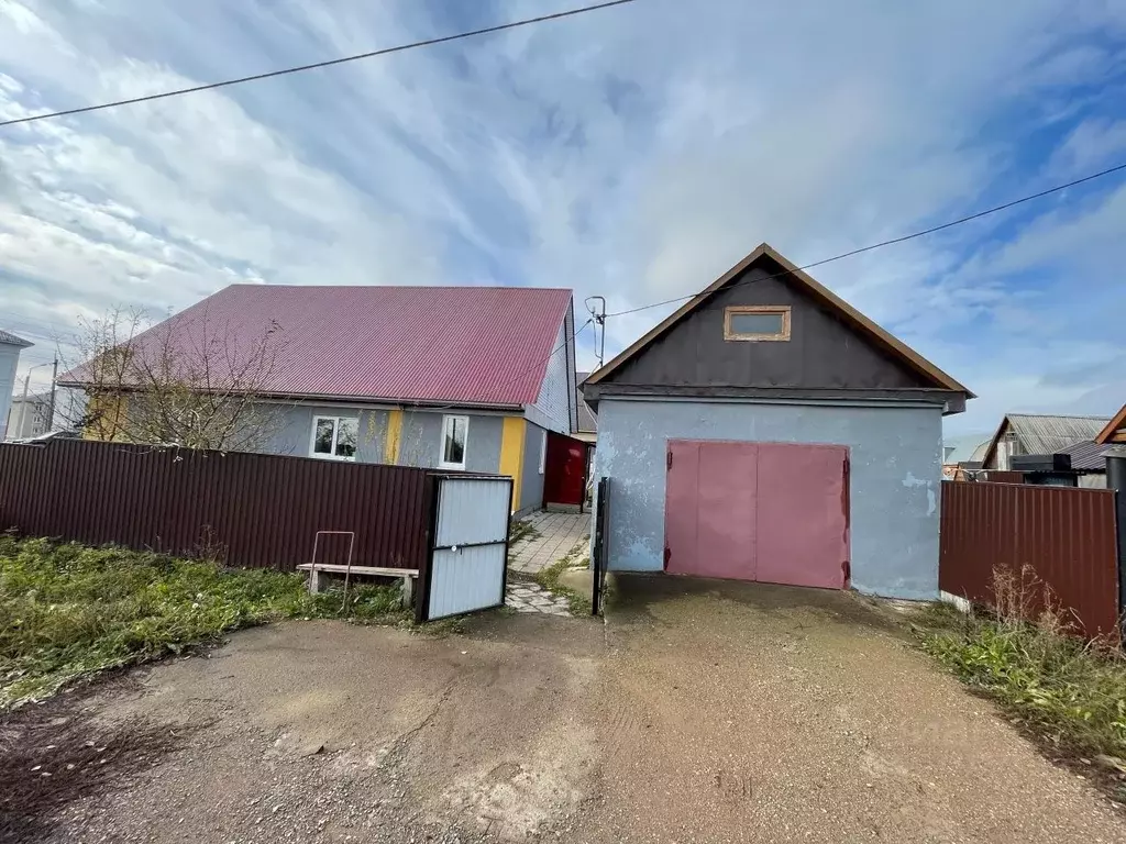 Дом в Башкортостан, Чишминский поссовет, Чишмы рп ул. Центральная, 11 ... - Фото 2