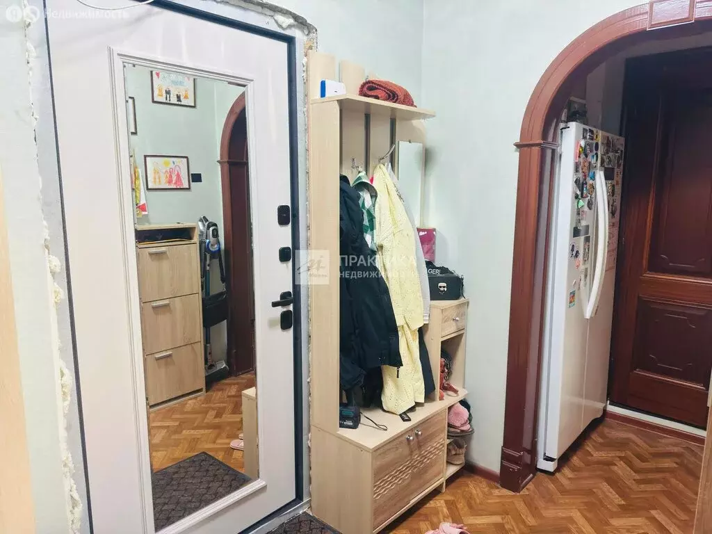 2-комнатная квартира: Москва, улица Маршала Голованова, 1 (52 м) - Фото 1