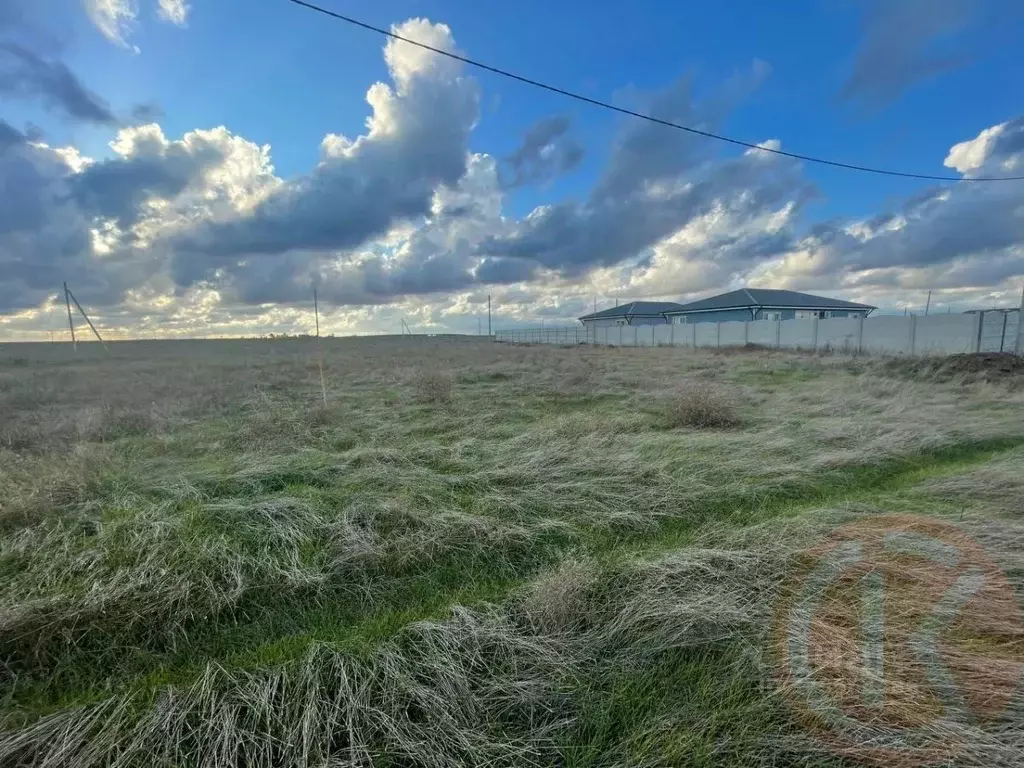 Участок в Крым, Сакский район, Уютненское с/пос, Братские дачи кп  ... - Фото 1