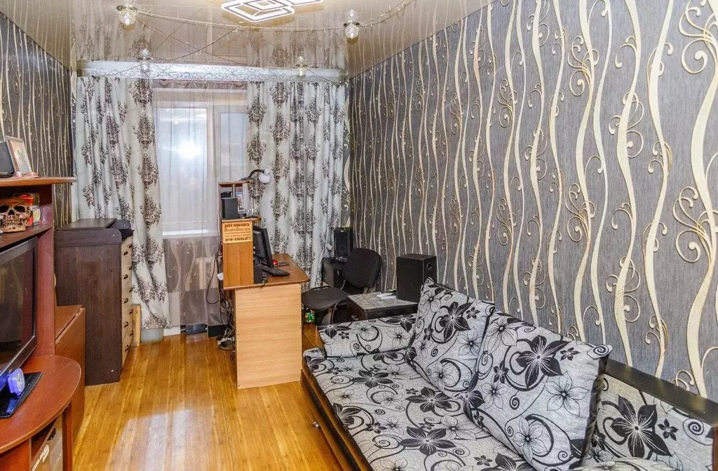 3-к кв. Челябинская область, Челябинск ул. 3-го Интернационала, 66 ... - Фото 2