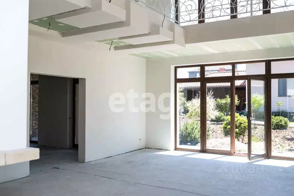 Дом в Севастополь ул. Связистов, 3 (256 м) - Фото 1