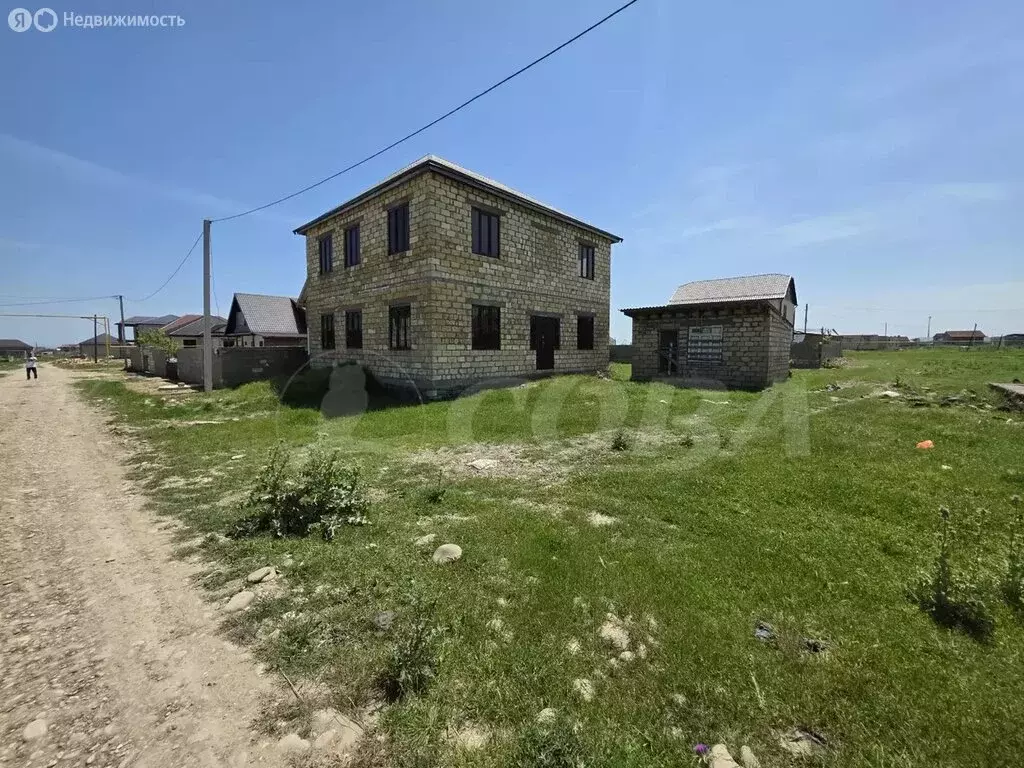 Дом в Дербентский район, село Хазар (150 м) - Фото 2