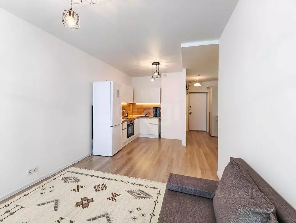 4-к кв. Тюменская область, Тюмень ул. Юрия Рогачева, 9к2 (80.0 м) - Фото 1