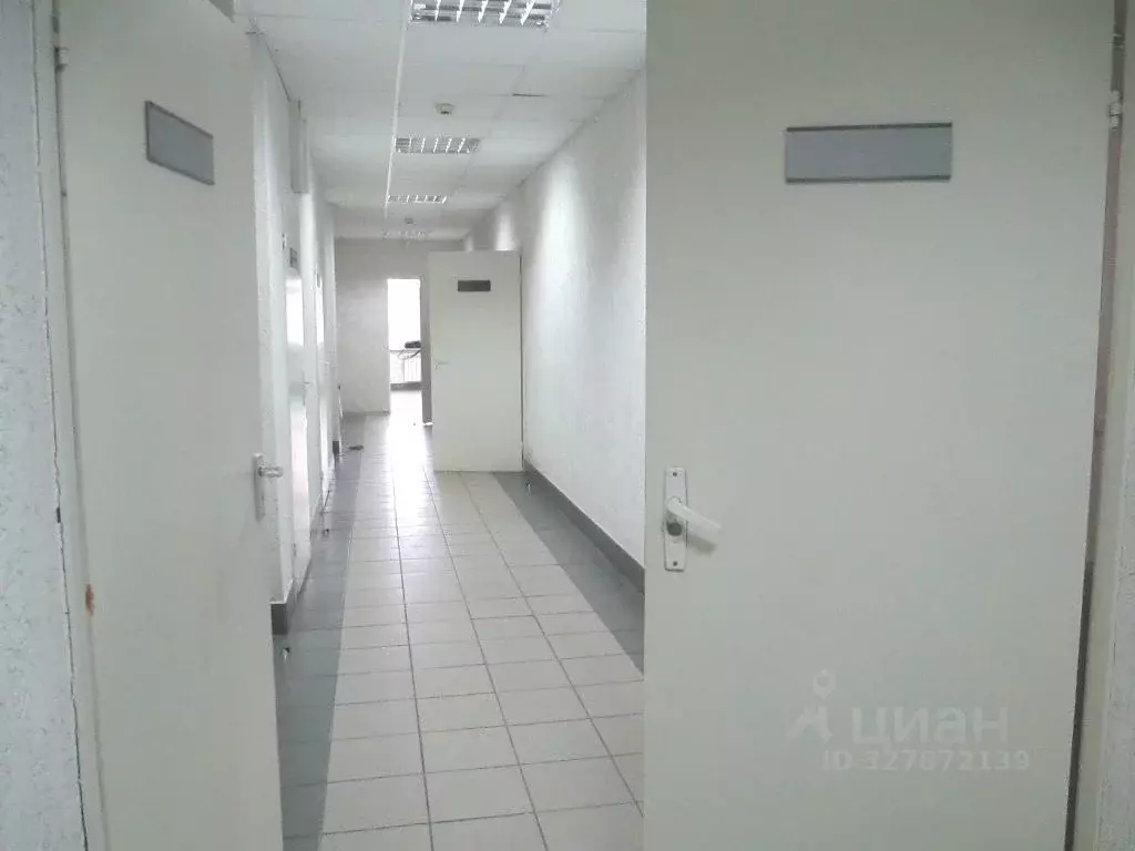 Офис в Новосибирская область, Новосибирск ул. Плахотного, 27/1 (210 м) - Фото 1