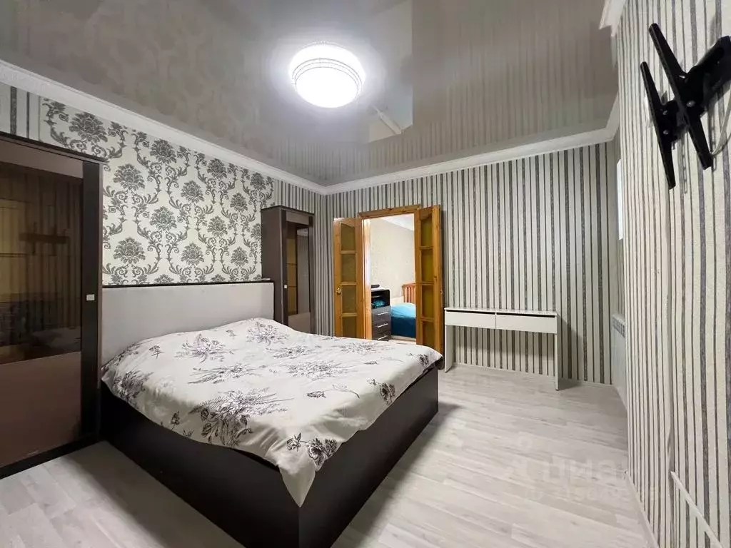 2-к кв. Ставропольский край, Кисловодск ул. Куйбышева, 11 (60.0 м) - Фото 0