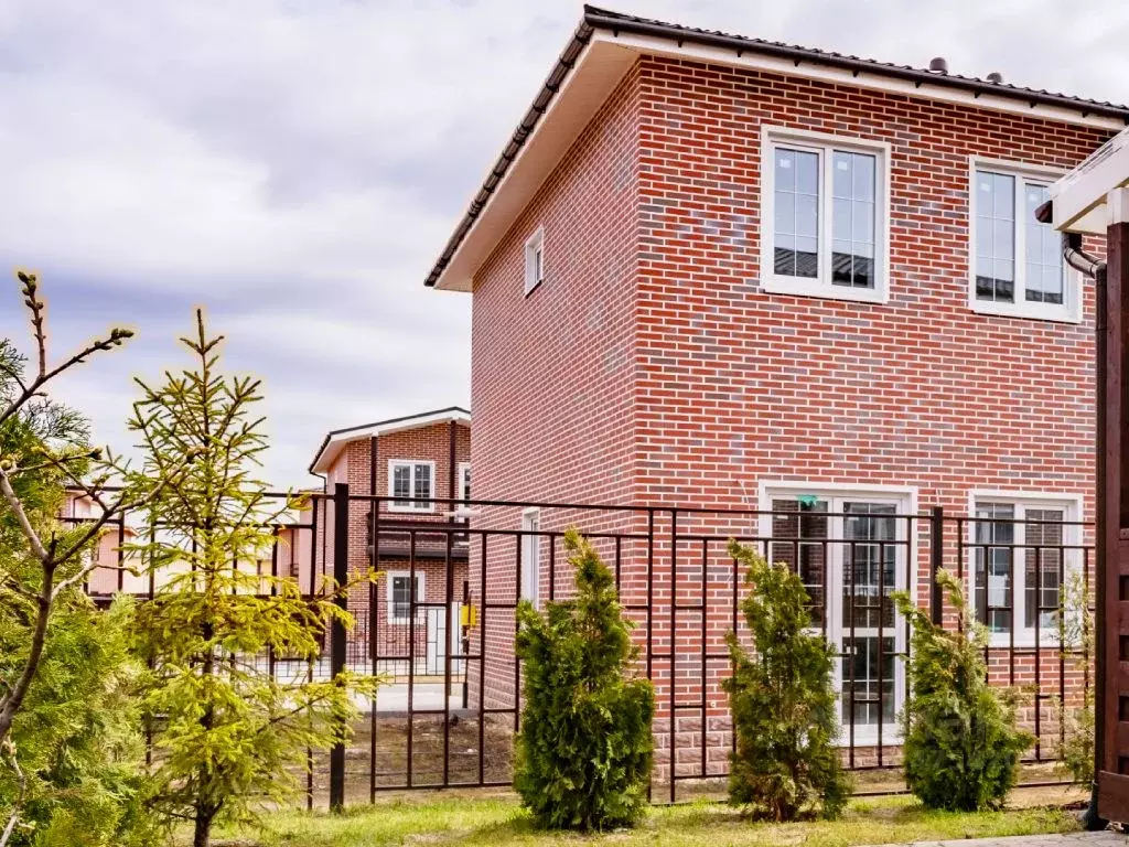 Таунхаус в Ленинградская область, Всеволожский район, Агалатовское ... - Фото 2