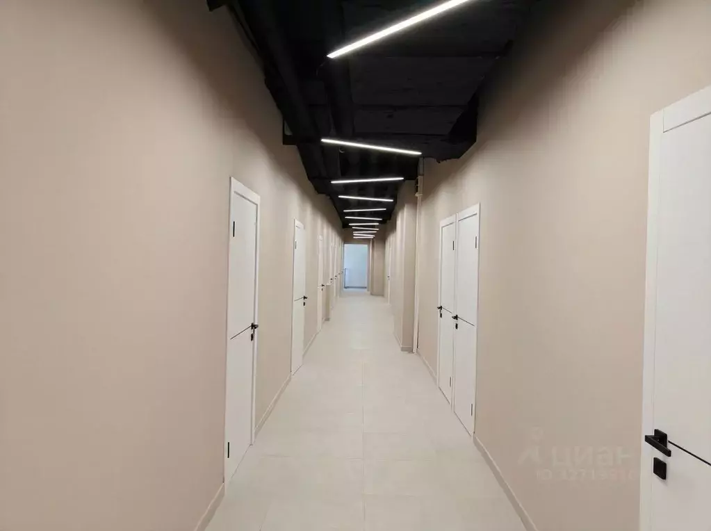 Помещение свободного назначения в Москва ул. Михайлова, 31А (8 м) - Фото 1