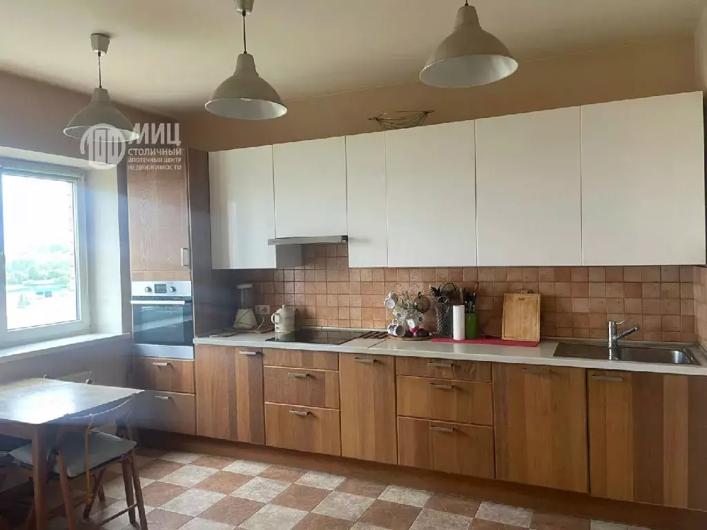 Продается 3-комнатная квартира - Фото 1