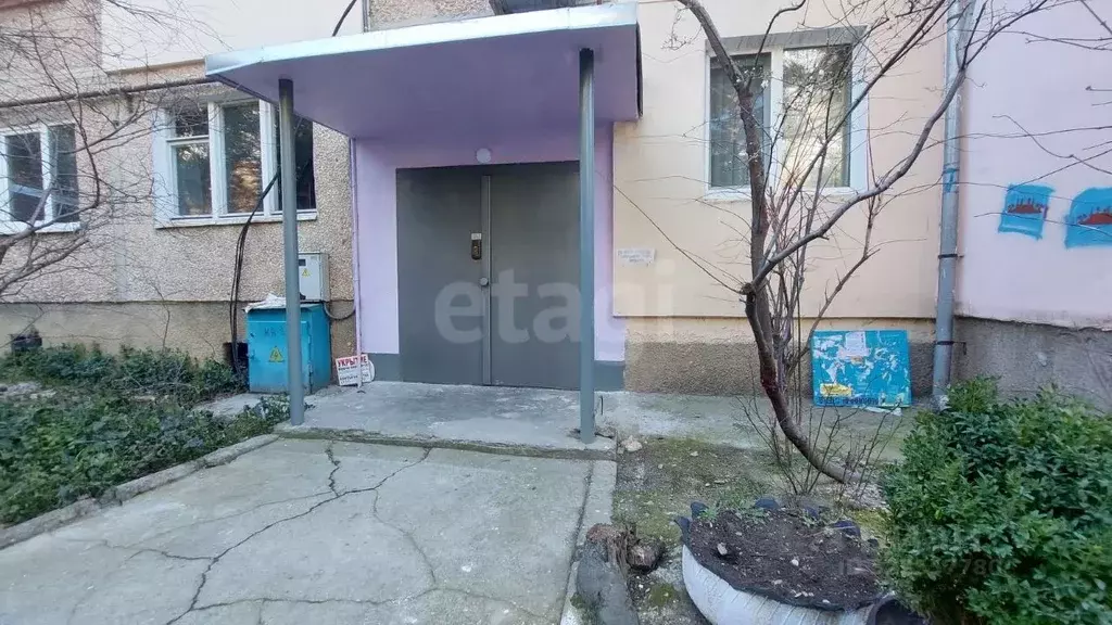 2-к кв. Крым, Алупка ул. Василия Сурикова, 22 (49.3 м) - Фото 1