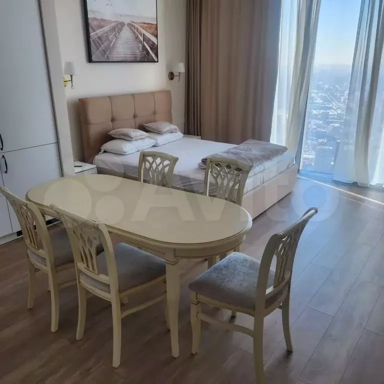 Апартаменты-студия, 45 м, 61/68 эт. - Фото 0