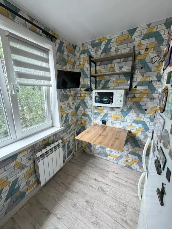 2-к кв. Самарская область, Тольятти ул. Победы, 53 (45.0 м) - Фото 2