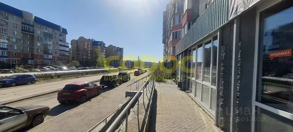 Помещение свободного назначения в Омская область, Омск бул. ... - Фото 1