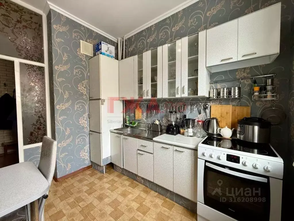 3-к кв. Саха (Якутия), Нерюнгри ул. Карла Маркса, 9/2 (71.3 м) - Фото 1
