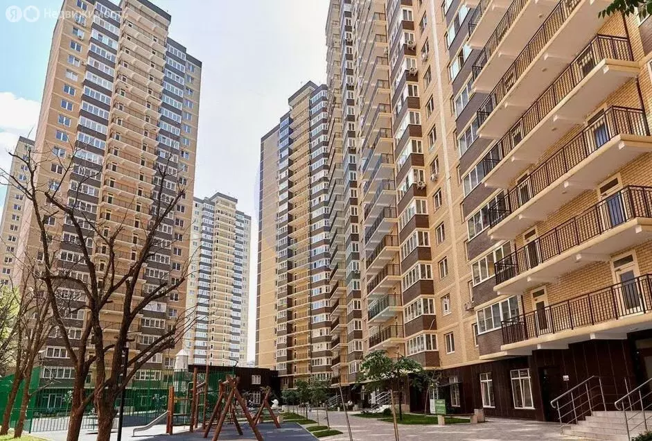 2-комнатная квартира: Краснодар, Домбайская улица, 55 (46.5 м) - Фото 0