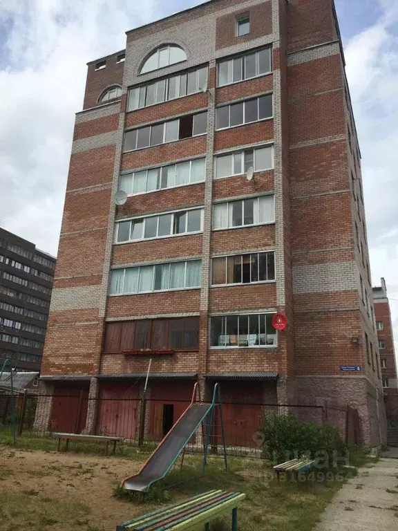 3-к кв. Коми, Сыктывкар ул. Чкалова, 8 (67.1 м) - Фото 0